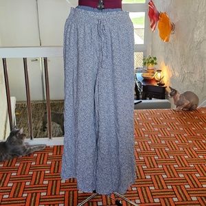 American Eagle Floral Beach Pant